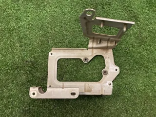 A2225451840 Кронштейн блока управления двигателем Mercedes S W222 Арт 2-144011, вид 1