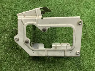 A2225451840 Кронштейн блока управления двигателем Mercedes S W222 Арт 2-144011, вид 2