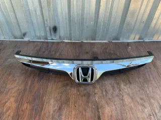  Решетка радиатора Honda Civic 8 restailing Арт 2-144295, вид 1