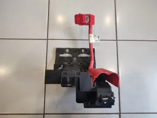 61146802944 Распределитель тока b+ BMW 5 G30/G31 Арт 2-158966, вид 1