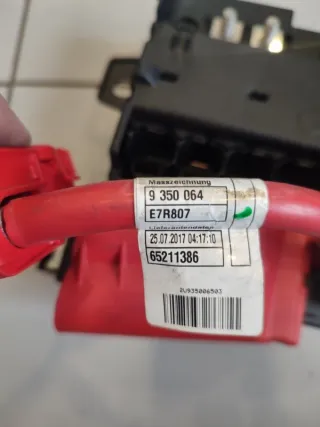 61146802944 Распределитель тока b+ BMW 5 G30/G31 Арт 2-158966, вид 6