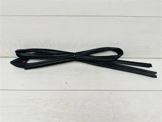 509000928AA Направляющая стекла Chery Tiggo 8 PRO Арт 2-161001, вид 1