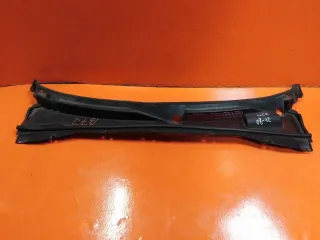 8L84-7802222 Решетка стеклоочистителя жабо Ford Escape 2 Арт 2-163886