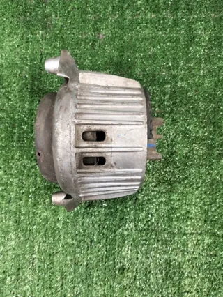 A2122406317 Подушка крепления двигателя Mercedes E W212 Арт 2-170658, вид 8