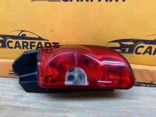 8330A704 Фонарь задний правый Mitsubishi Colt 6 restailing Арт 2-176445, вид 1