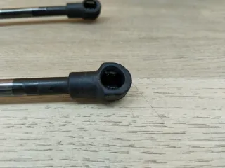 90450jd01b Амортизатор крышки багажника (3-5 двери) Nissan Qashqai 1  Арт 2-184563, вид 7