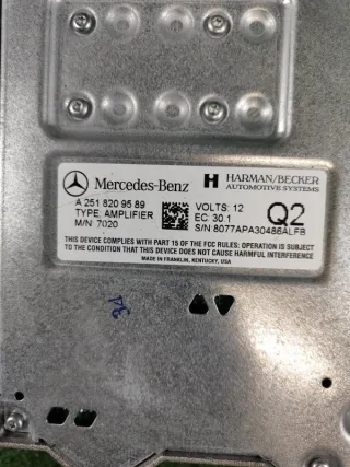 A2518209589 Усилитель музыкальный Mercedes GL X164 Арт 2-193943, вид 3