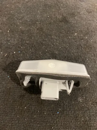 8120476010 Фонарь подсветки номерного знака Lexus RX 4 Арт 2-201667, вид 2