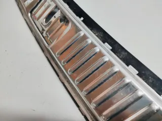 7P0863459E Накладка замка багажника Volkswagen Touareg 2 Арт 2-209844, вид 3