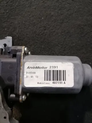 82701JD400 Стеклоподъемник Nissan Qashqai 1  Арт 2-212176, вид 3