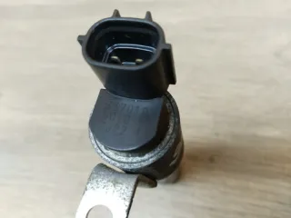 3370105010 Клапан регулировки фаз газораспределения Toyota Auris 1 Арт 2-223345, вид 5