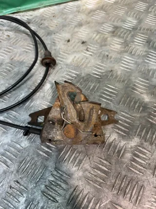 867823509 Замок капота Volkswagen Passat B5 Арт 2-233866, вид 2