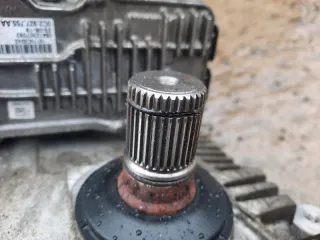 95834101205 Раздаточная коробка Porsche Cayenne 958 Арт 2-233910, вид 5