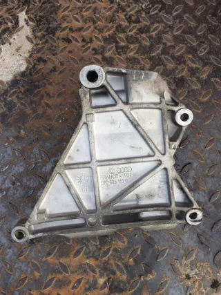 070903143С Кронштейн генератора Volkswagen Touareg 1 Арт 2-239999, вид 3