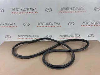 7P0867367E Резиновый уплотнитель двери Volkswagen Touareg 2 Арт 2-243738, вид 1