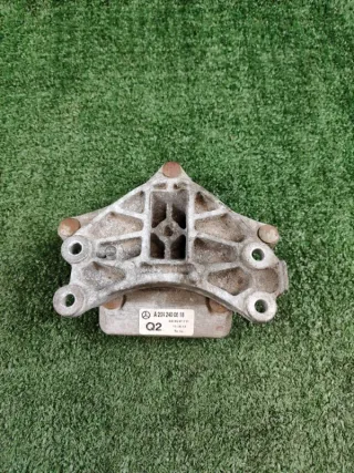 A2042400618 Подушка акпп Mercedes E W212 Арт 2-245914, вид 6