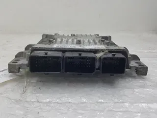 1561024 Блок управления двигателем Ford Mondeo 3 2.0л Арт 2-260641, вид 3