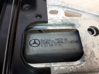 Стеклоподъемник Mercedes C W203 2003г. A2037202446 - Фото 4