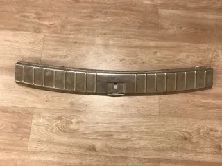 7L5863459C Накладка замка багажника Porsche Cayenne 955 Арт 2-277445, вид 1