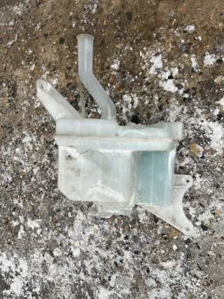 8531512570 Бачок омывателя Toyota Corolla E150 Арт 2-291257, вид 5