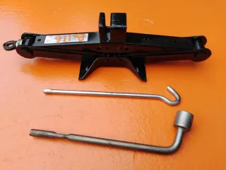  Домкрат Mazda CX-9 1 Арт 2-291561