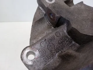 98BB10039AD Кронштейн генератора Ford Focus 1 Арт 2-297618, вид 4
