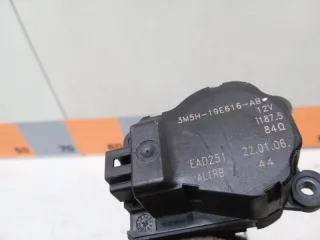 3M5H19E616AB Моторчик заслонки печки Ford Focus 2 Арт 2-298090, вид 3