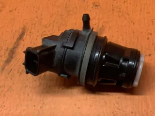 85330-AE010 Насос бачка омывателя Toyota Sienna 2 Арт 2-308952, вид 3