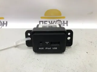 961202P000VA Блок usb Kia Sorento 2 Арт 2-318840, вид 1