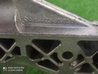 A6542241000 Кронштейн опоры двигателя Mercedes B W247 Арт 2-319659, вид 4