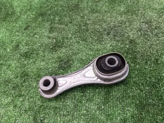112381795r Подушка крепления двигателя Smart Forfour 2 Арт 2-329778, вид 1