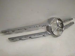 A2058880160 Накладка решетки радиатора Mercedes C W205 Арт 2-331052, вид 2
