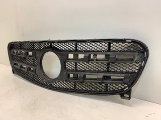 A1568880360 Решетка радиатора Mercedes GLA X156 Арт 2-331865, вид 2