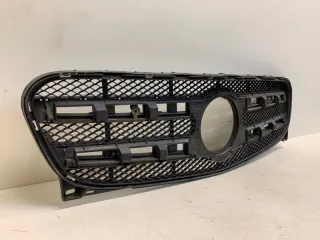 A1568880360 Решетка радиатора Mercedes GLA X156 Арт 2-331865, вид 3