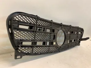 A1568880360 Решетка радиатора Mercedes GLA X156 Арт 2-331865, вид 5