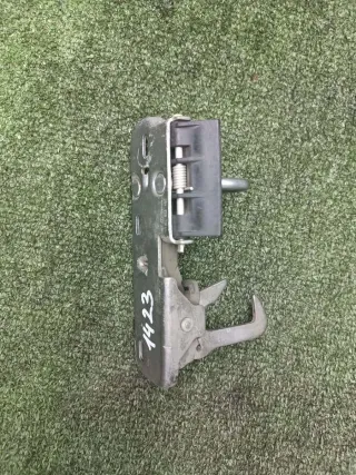 1K0823480 Крюк капота Volkswagen Golf 5 Арт 2-333990, вид 7