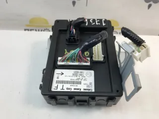 284B11KA0A Блок комфорта Nissan Juke 1 Арт 2-349650, вид 4