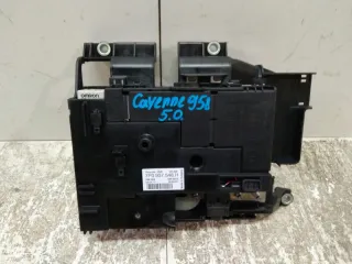 7P0937548H Блок предохранителей Porsche Cayenne 958 Арт 2-351691, вид 1