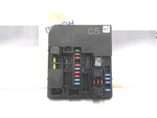 284B71KA2D Блок предохранителей Nissan Juke 1 Арт 2-354103, вид 2