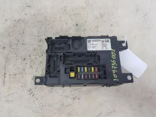 13265078 Блок предохранителей Opel Corsa D Арт 2-359047, вид 1