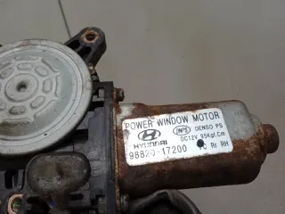 9882017200 Моторчик стеклоподъемника Hyundai Matrix Арт 2-361034, вид 3