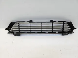 531120K190 Заглушка (решетка) в бампер Toyota Fortuner 2 Арт 2-369078, вид 1