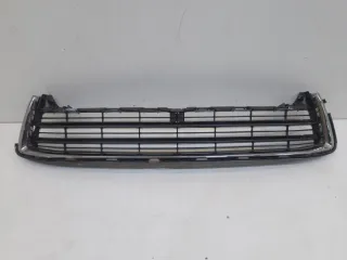 531020E050 Заглушка (решетка) в бампер Toyota Highlander 3 Арт 2-373229, вид 1