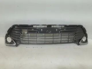 5310233040 Заглушка (решетка) в бампер Toyota Camry XV50 Арт 2-373688, вид 1
