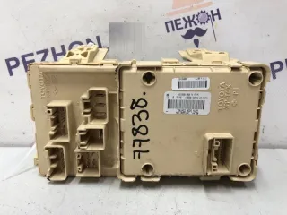 8264105030 Блок предохранителей Toyota Avensis 2 Арт 2-376221, вид 2