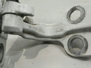 C2D26928 Петля двери Jaguar XF 250 Арт 2-382600, вид 2