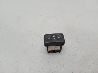 YUF101530LNF Кнопка центрального замка Land Rover Freelander 1 Арт 2-393970, вид 1