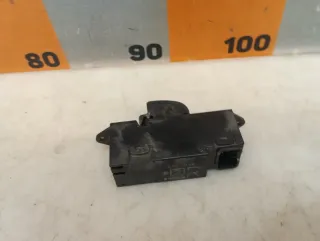 MR587879 Кнопка стеклоподъемника Mitsubishi Lancer 9 Арт 2-406897, вид 2