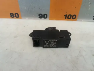 MR587851 Кнопка стеклоподъемника Mitsubishi Lancer 9 Арт 2-407089, вид 3