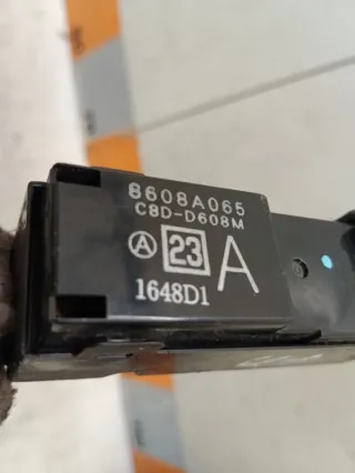 8608A065 Кнопка стеклоподъемника Mitsubishi Lancer 10 Арт 2-407578, вид 5